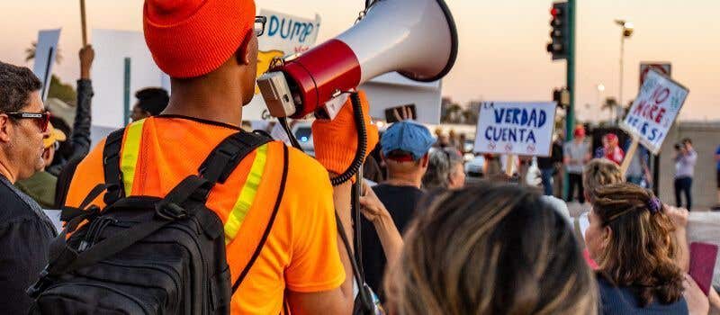 Megafoon demonstratie