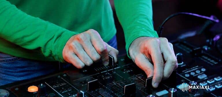 DJ set huren of kopen? Dit moet je weten!
