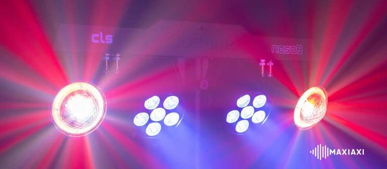 Lichtset huren of kopen? Dit moet je weten!