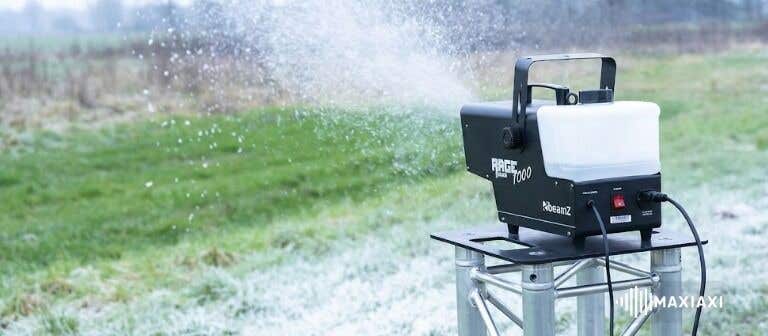 Sneeuwmachine huren of kopen? Dit moet je écht weten