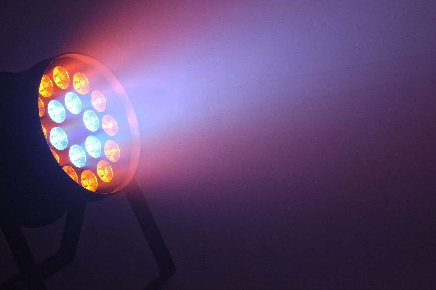 2E Keus Beamz Bpp210 Led Par 64 Spot Met 18X 12W Quad Leds Rgbw beamz kopen in de aanbieding 2E Keus Beamz Bpp210 Led Par 64 Spot Met 18X 12W Quad Leds Rgbw beamz kopen in de aanbieding