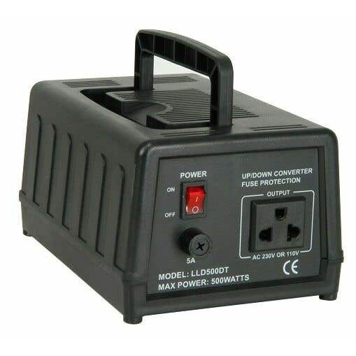 Retourdeal - SkyTronic Verhuistrafo/Omvormer - 230V - 110V, 500VA