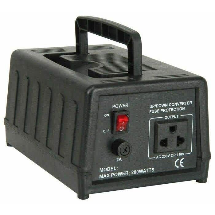 SkyTronic Verhuistrafo/Omvormer - 230V - 110V, 200VA