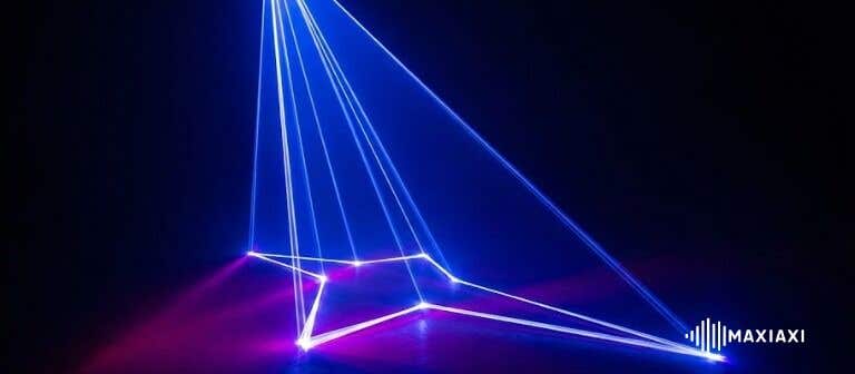 laserprojectie van een ster op de vloer