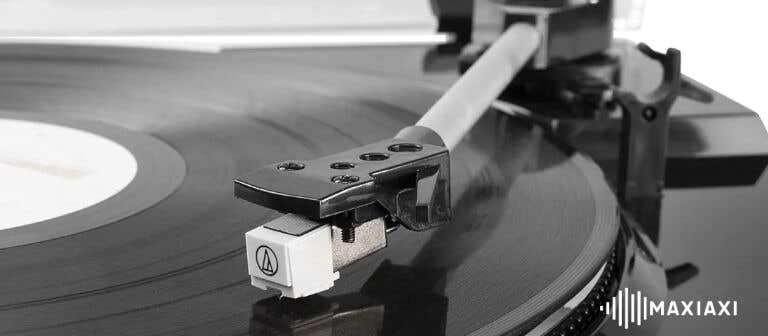 Audio Technica Tonabnehmer auf einem Plattenspieler
